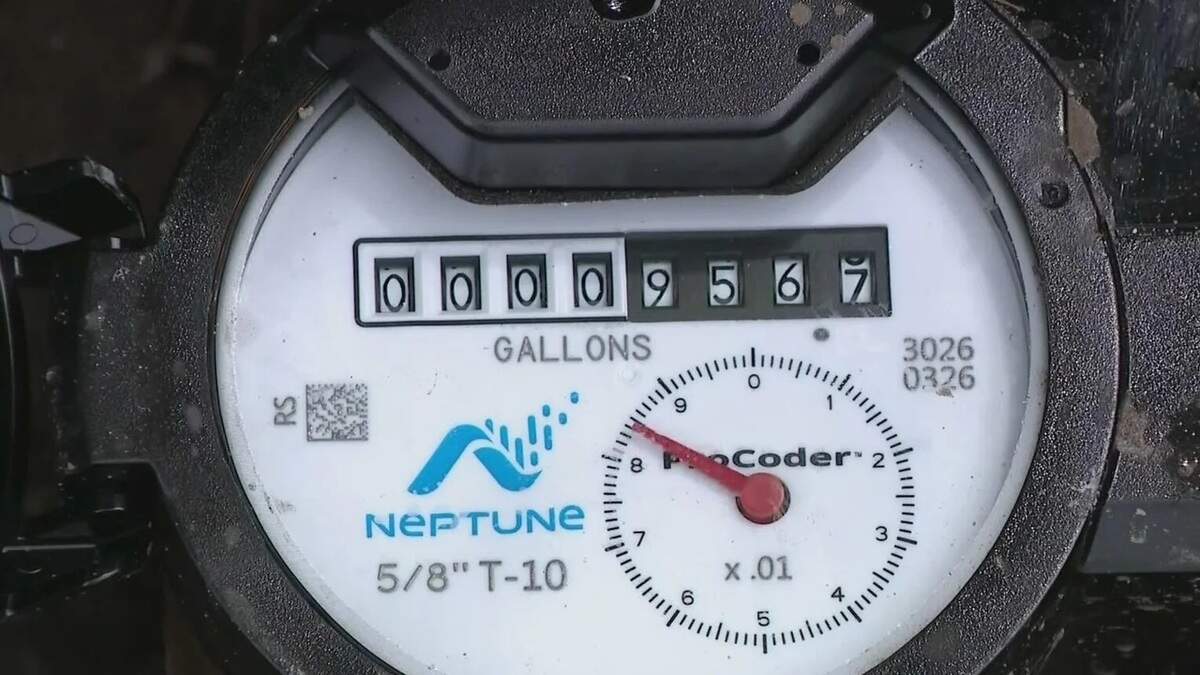 Rafael Rodriguez said he was shocked when his monthly water bill jumped from approximately $150 to more than $600 in May. Over a three-month period, the total reached over $1,600. Rafael Rodriguez said he was shocked when his monthly water bill jumped from approximately $150 to more than $600 in May. Over a three-month period, the total reached over $1,600.